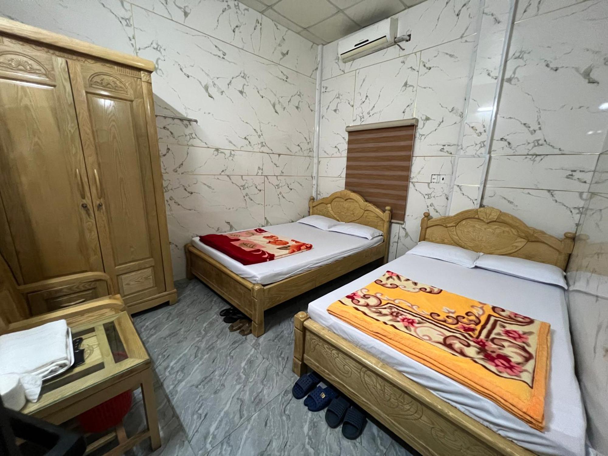Thanh Thuy Guesthouse Dong Ha Exteriör bild
