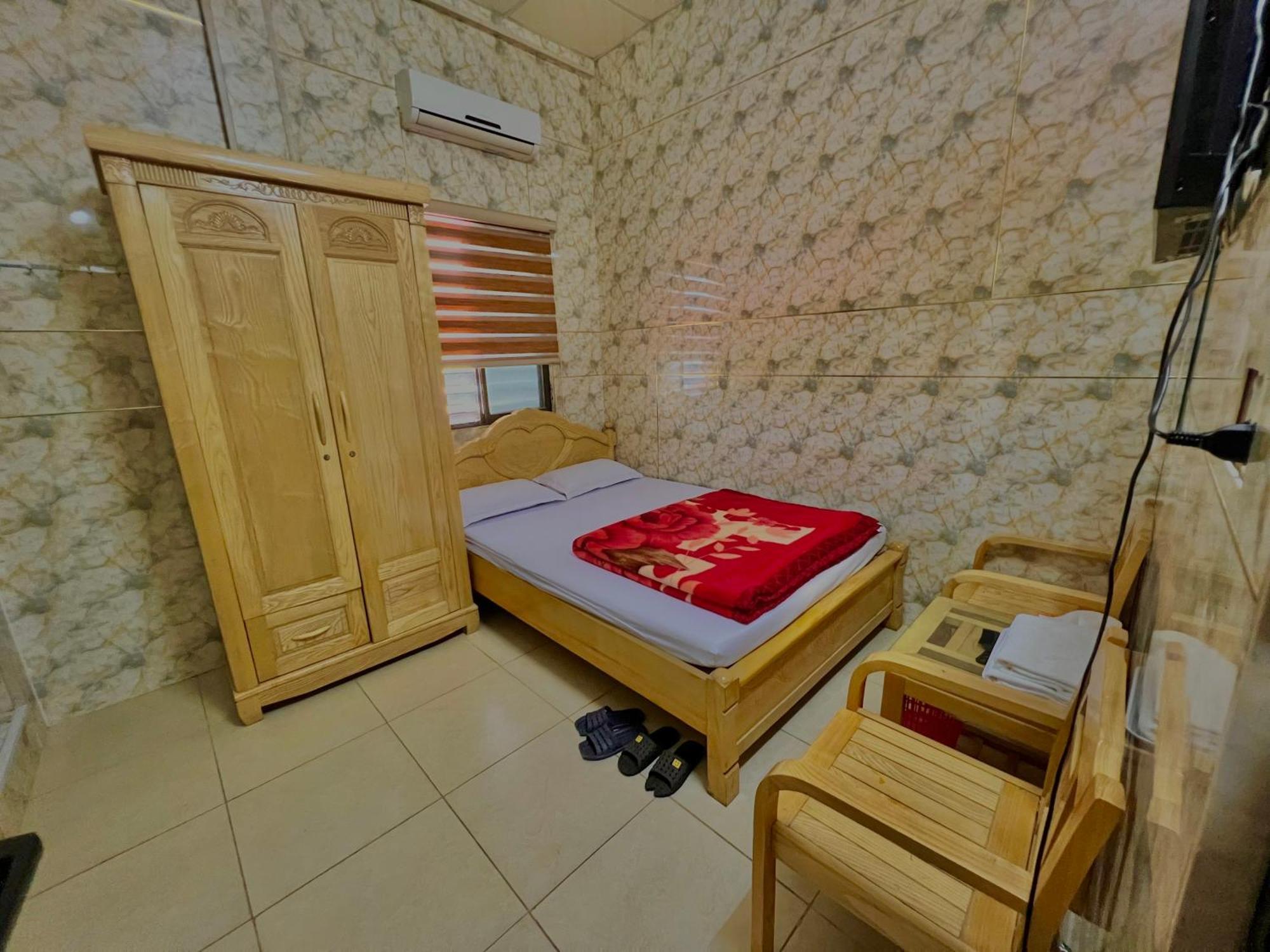 Thanh Thuy Guesthouse Dong Ha Exteriör bild