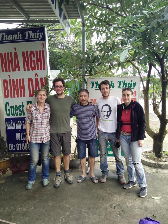 Thanh Thuy Guesthouse Dong Ha Exteriör bild