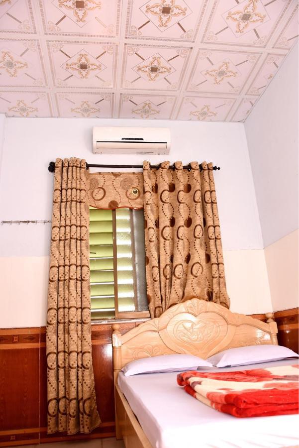 Thanh Thuy Guesthouse Dong Ha Exteriör bild